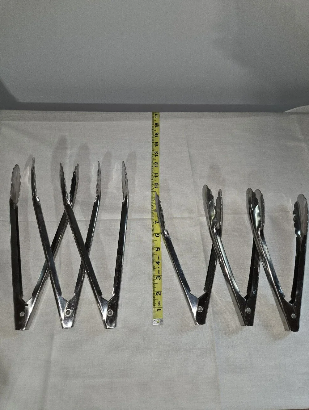 Set of Stainless Steel Serving Tongs - 6 Pieces - Silver